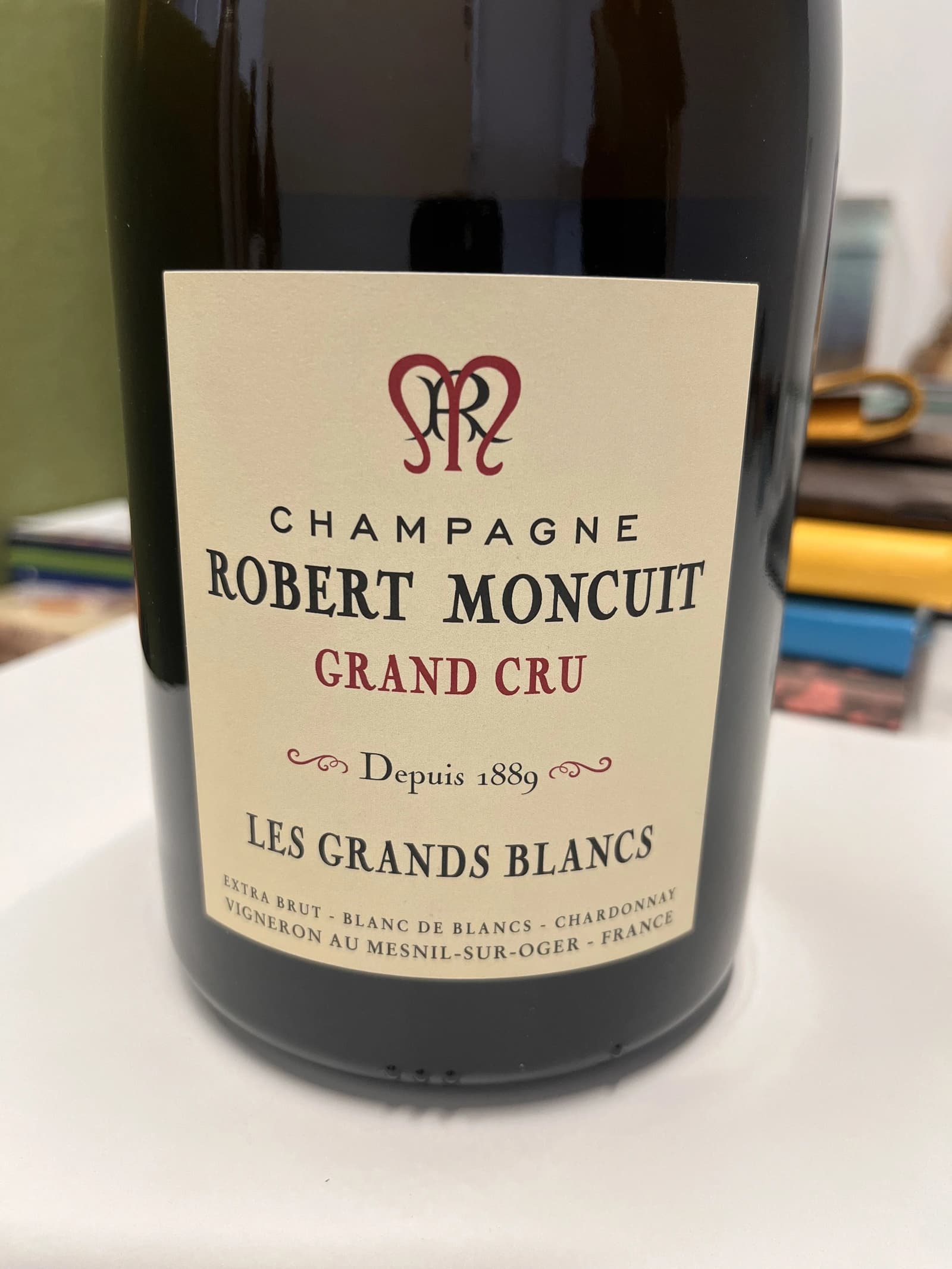 Robert Moncuit Les Grands Blancs Magnum (d2022) NV